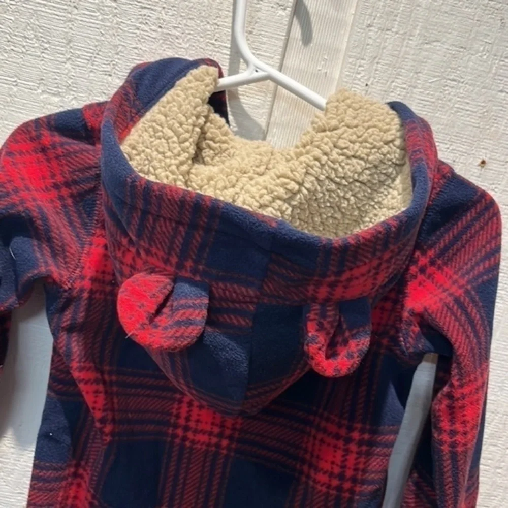 Carter’s hooded‎ red & navy blue Plaid fleece jumpsuit onesie size 18 months